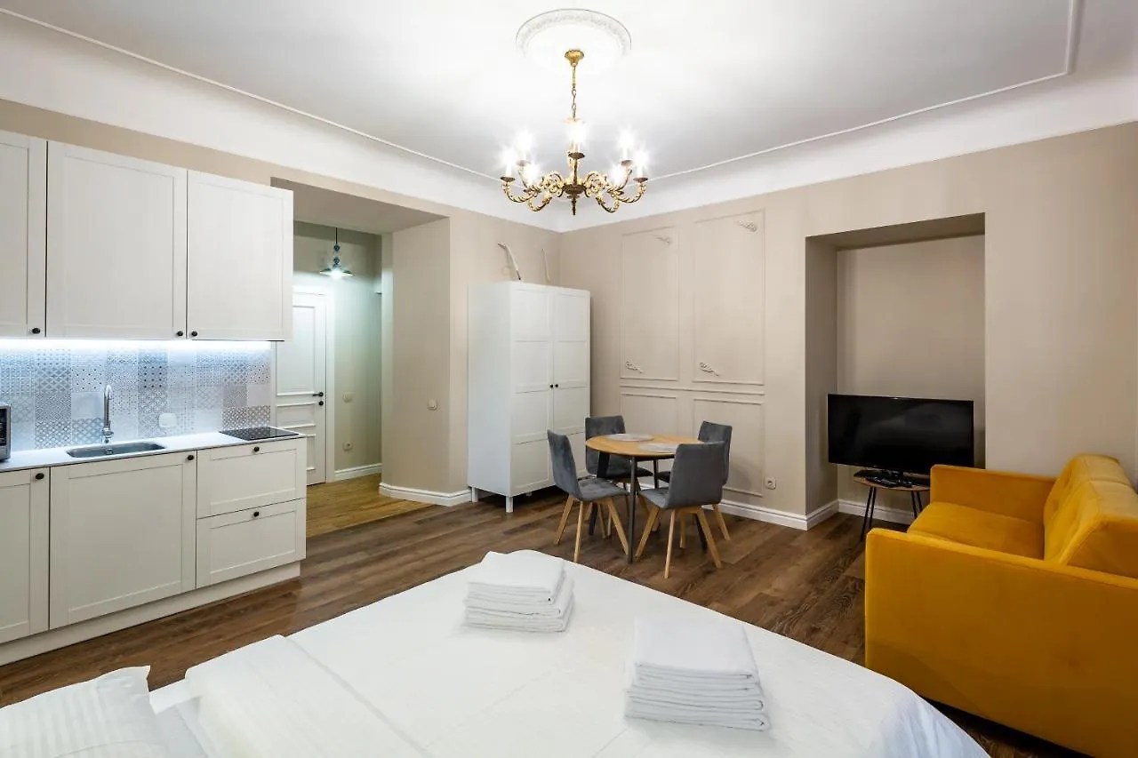 Romari Площа Катедральна 8 Apartment Lviv